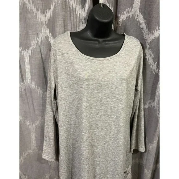 Dress shirt gray lace casul or maternity - Picture 7 of 7